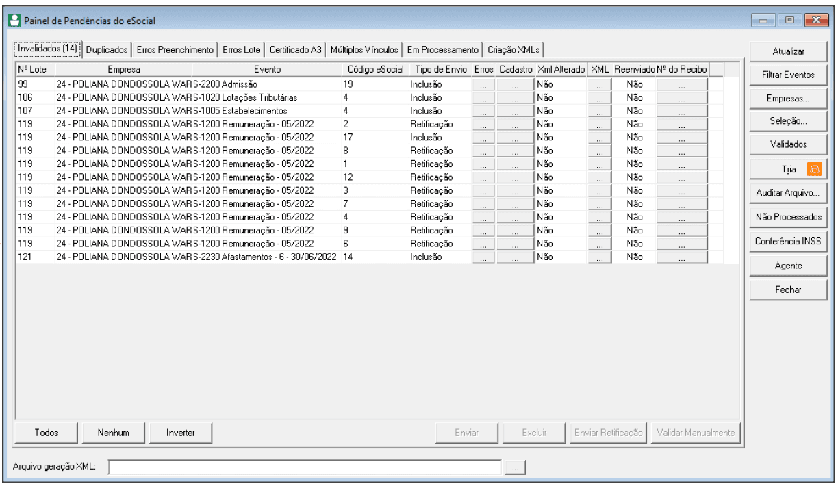 Original legacy eSocial Panel showing event records, validation statuses, and available actions in a desktop application.